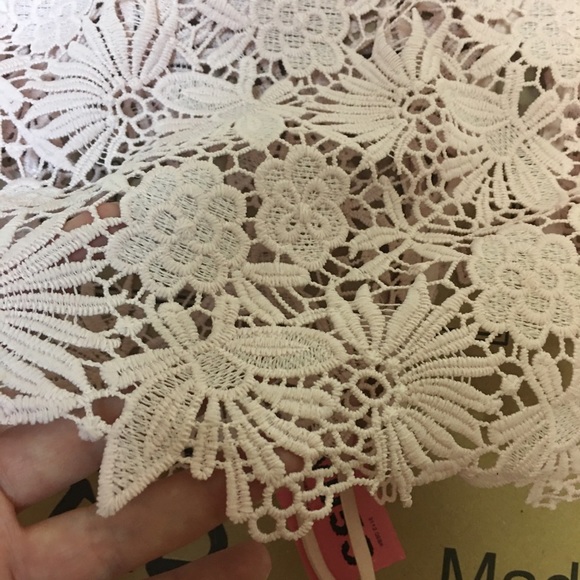 Light pink midi blooming dress - Picture 6 of 12